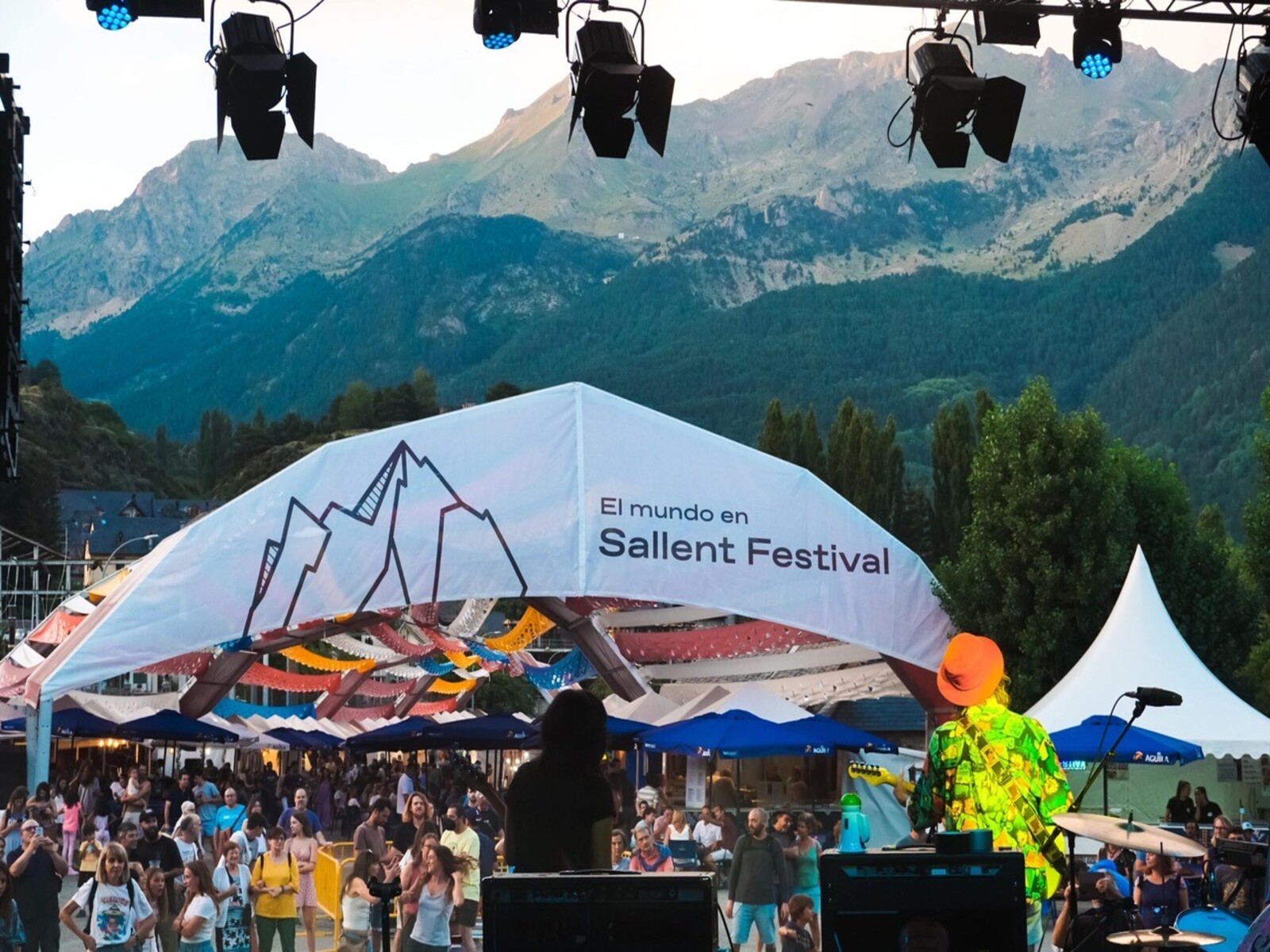 mundo-sallent-festival-apartamentos-pirineum